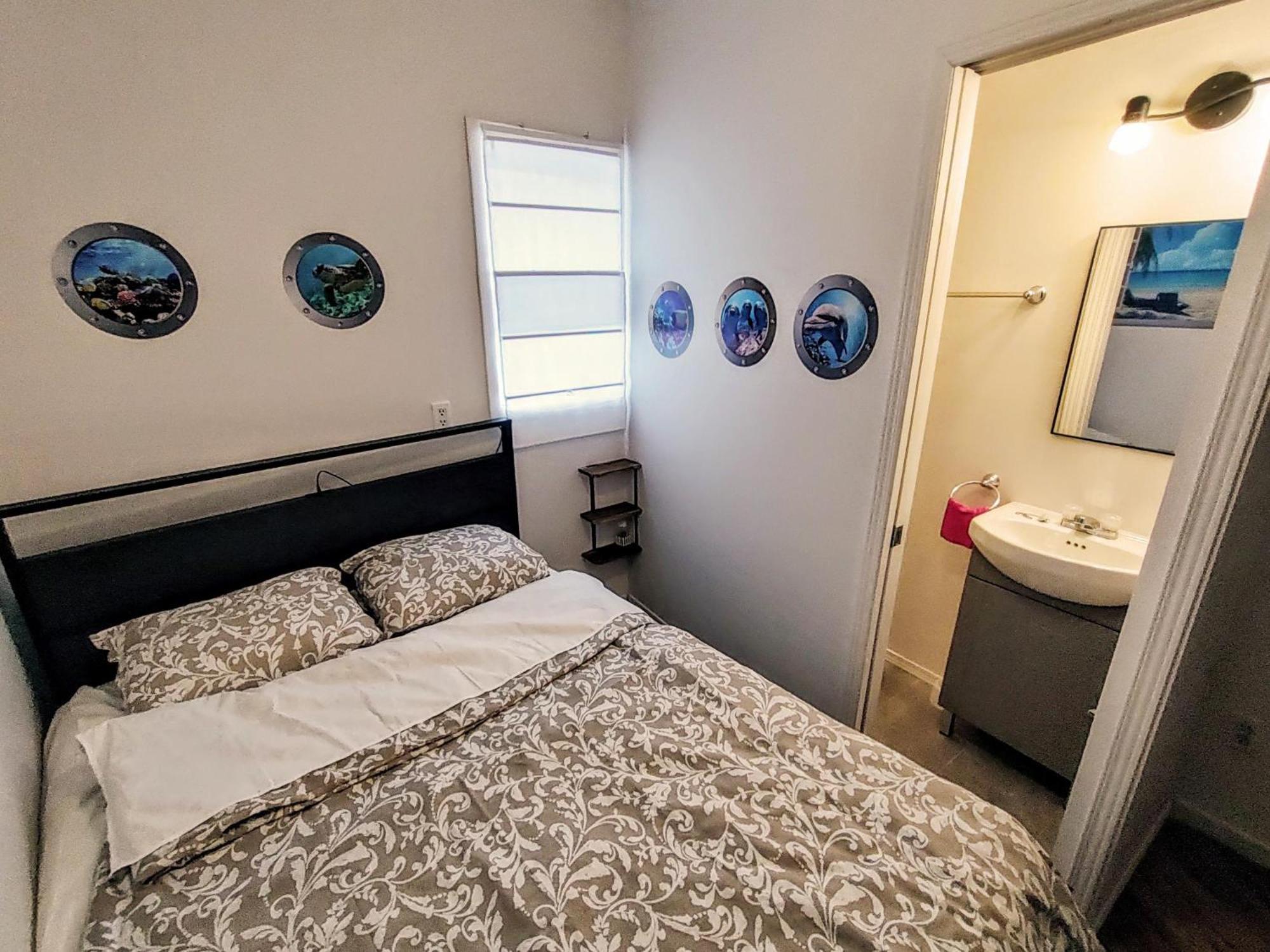 Welcome To Airbnb Saint-Jean-sur-Richelieu Chambre photo